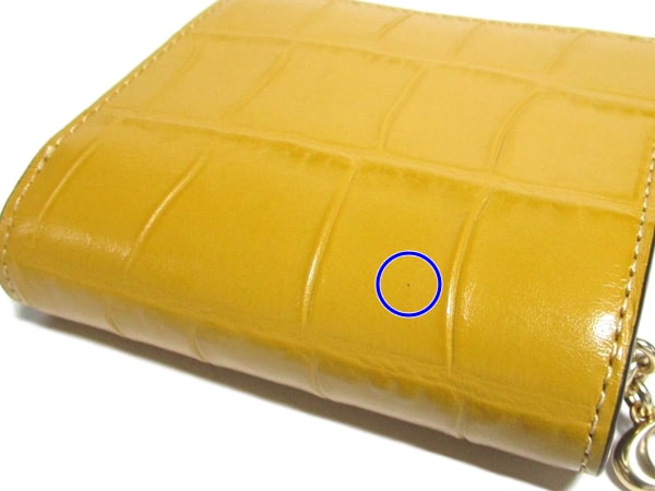 コーチ 二つ折財布C6092黄色 黒点